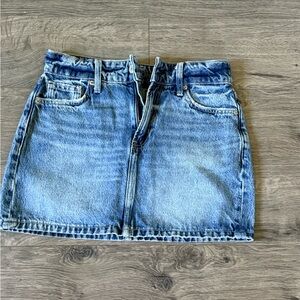 Arizona Jean Company Light Blue Denim Mini Skirt